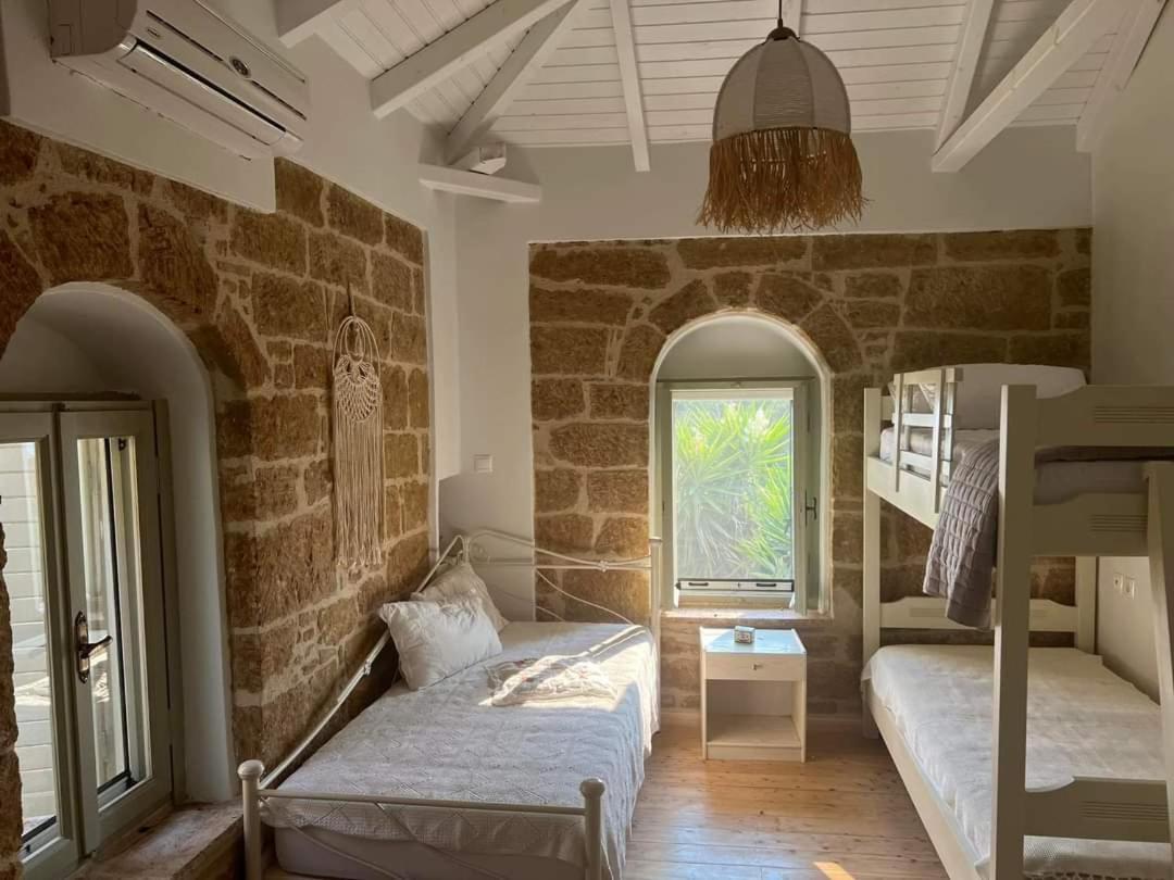 Old Mansion Riglia